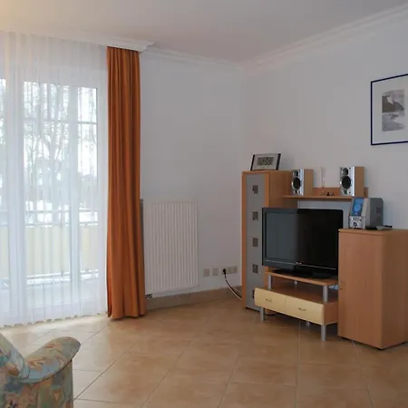 Ferienhaus Zum Sudstrand App. 3 - #113255